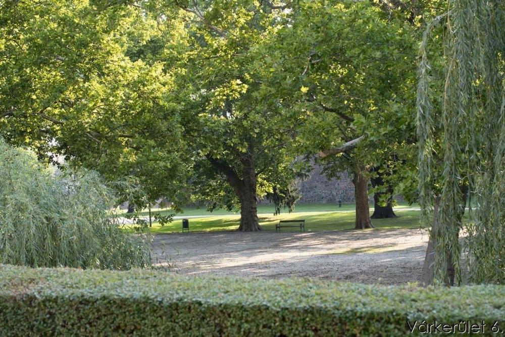 Várkerület 6 Apartman Sárvár Esterno foto