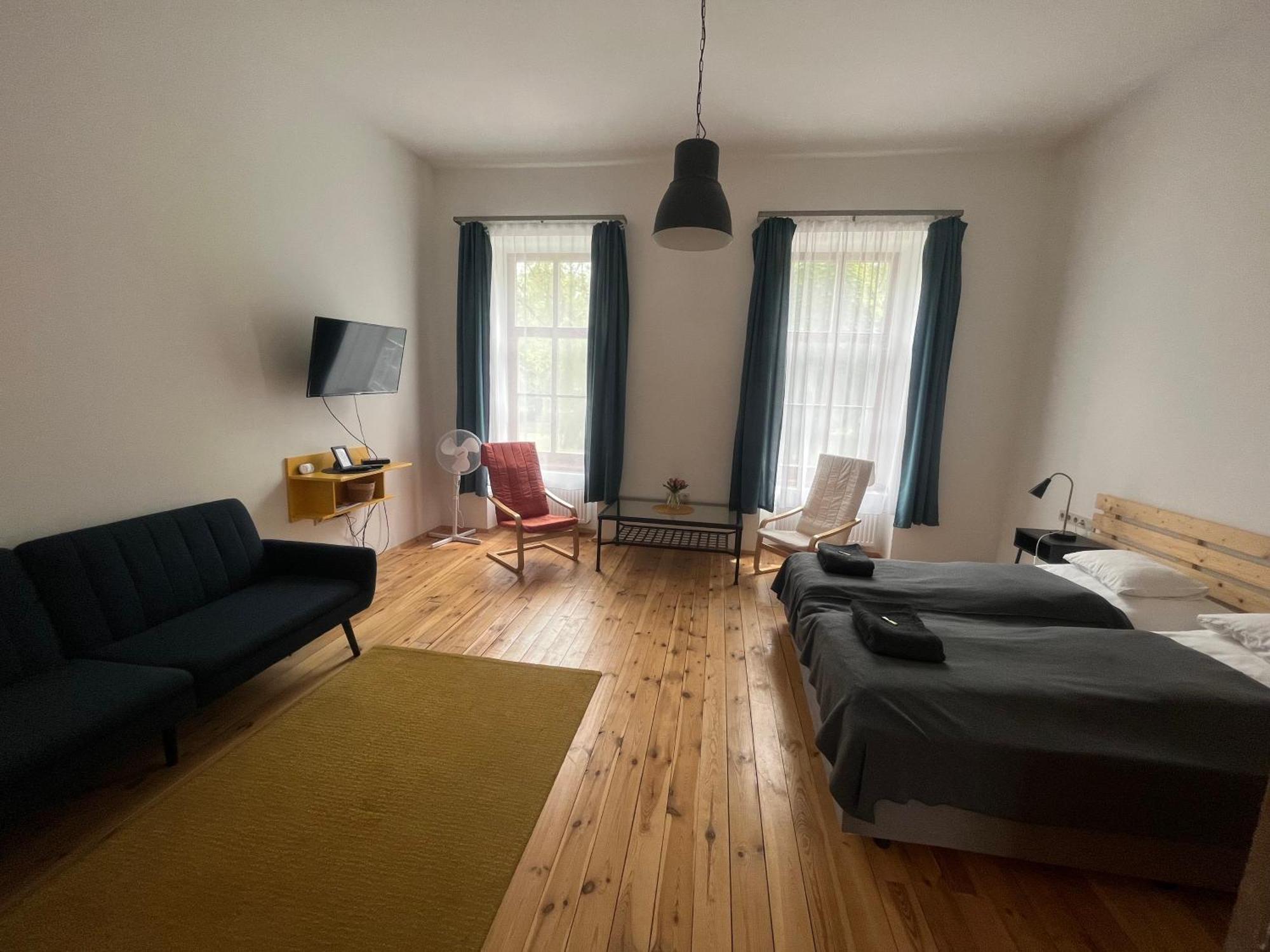 Várkerület 6 Apartman Sárvár Esterno foto